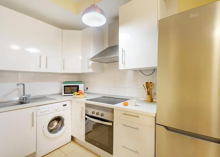 Miramar 10 Holiday home *